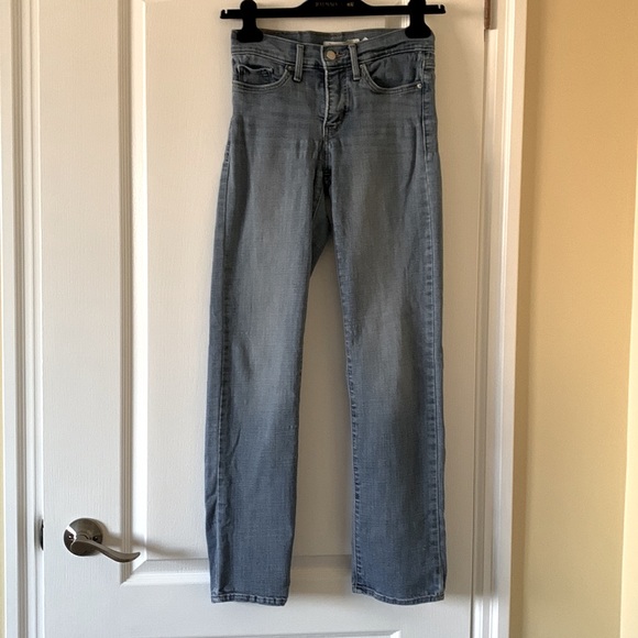 Levi’s womens 314 shaping straight jeans - Picture 2 of 8